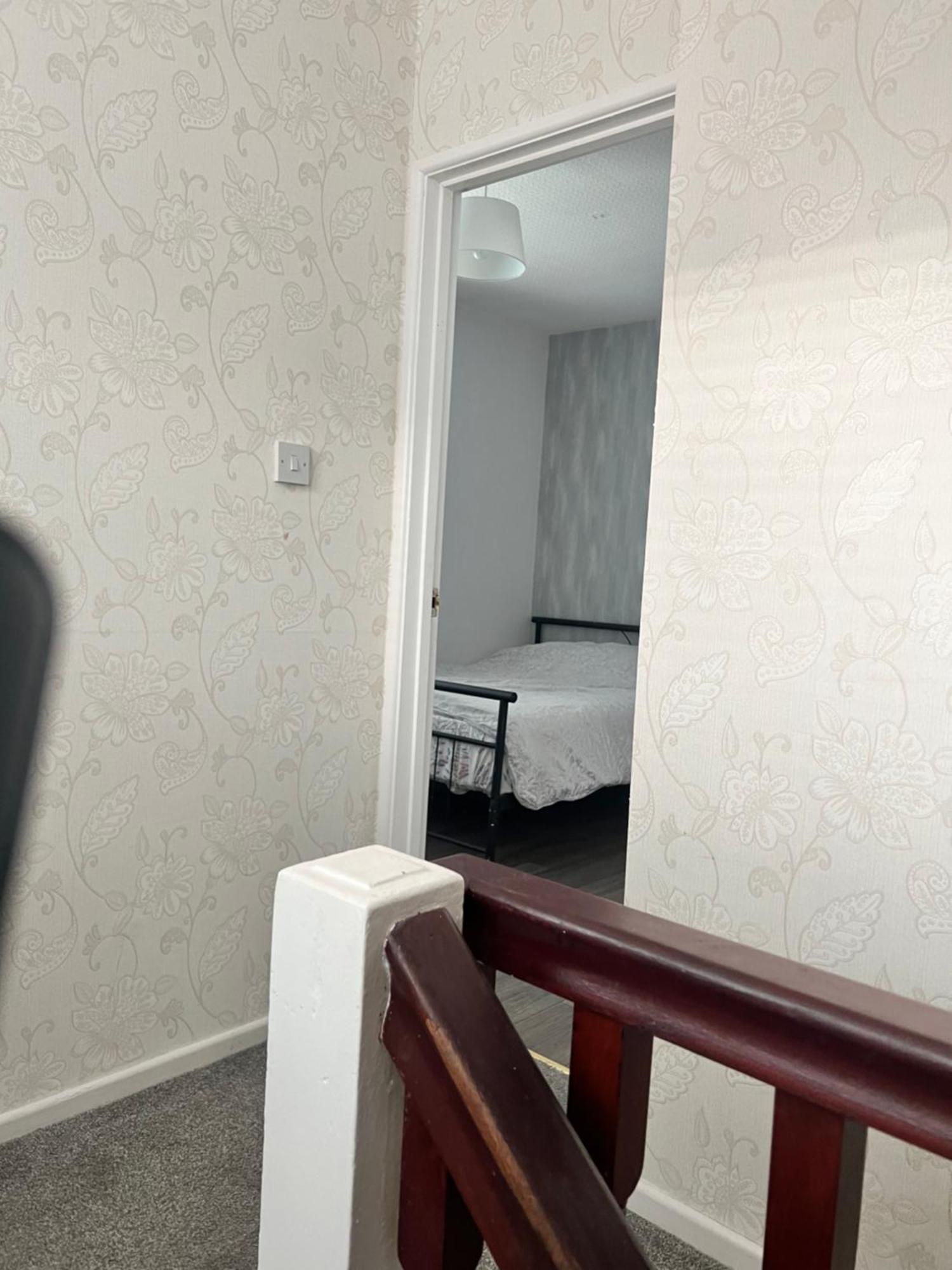 Macs Belfast Single Bedroom 外观 照片